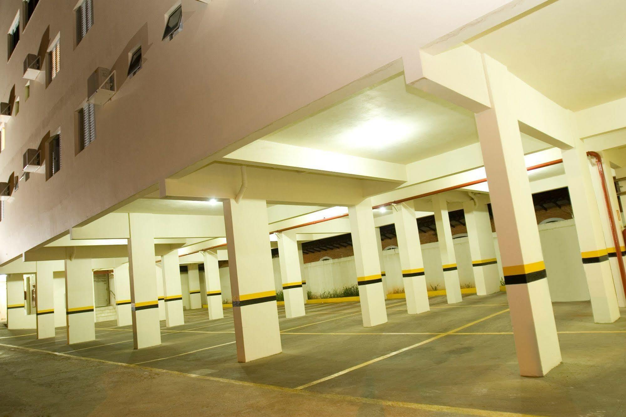 Hotel Bernal Ituiutaba Zewnętrze zdjęcie